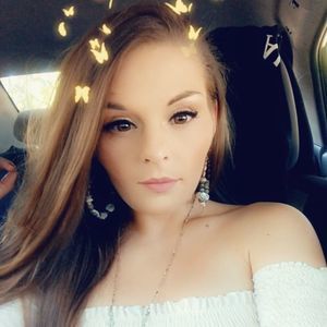 Meet your Posher, Melyssa